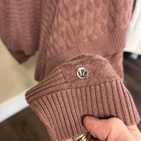 Lululemon Topaz Textured Poncho Wrap Viscose/Tencel/Cashmere Blend O/S - Picture 6 of 8